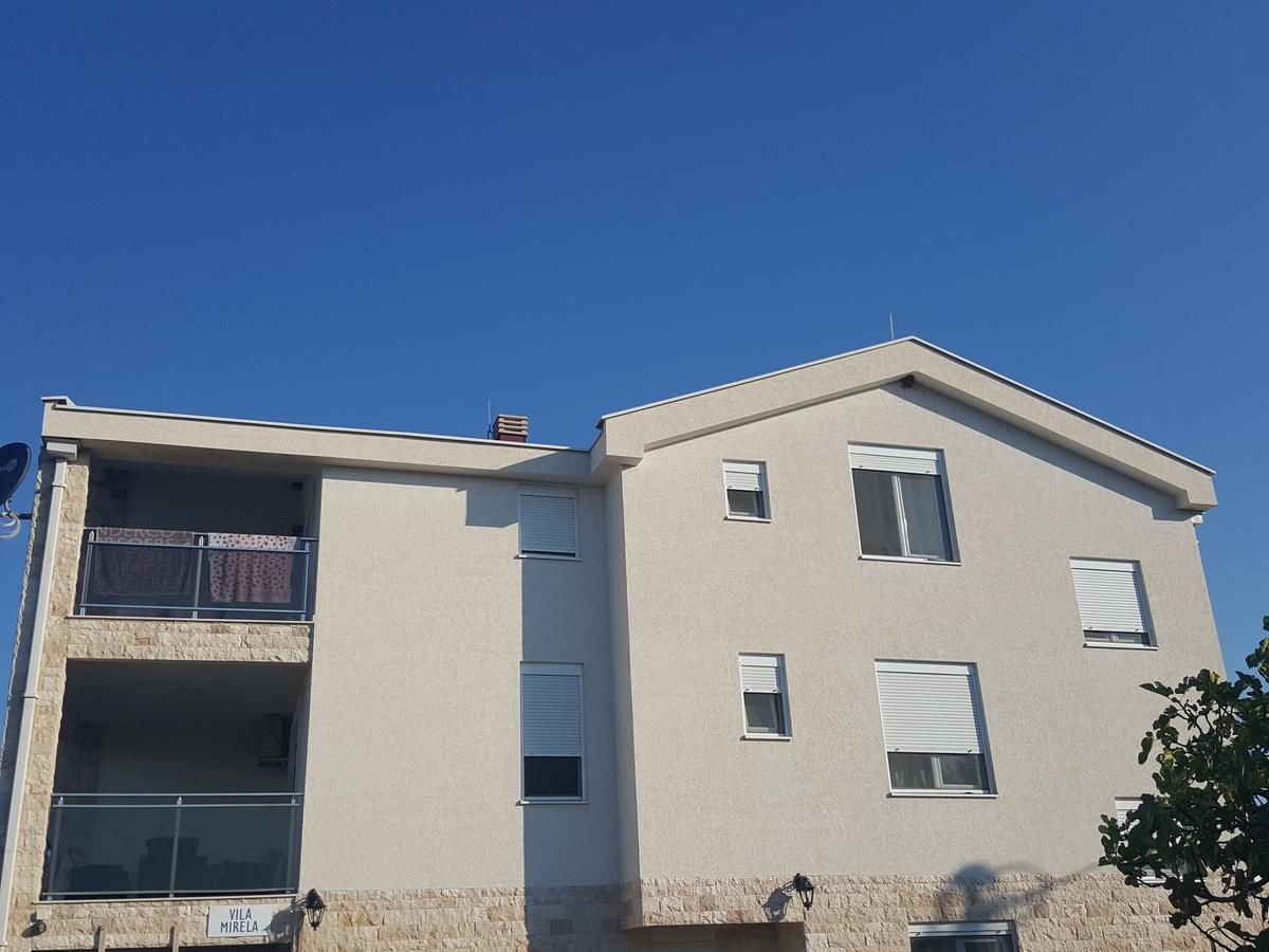 Апартаменты Apartment Vila Mirela Кримовица