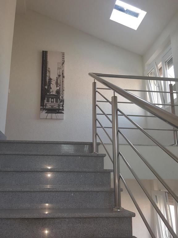 Апартаменты Apartment Vila Mirela Кримовица