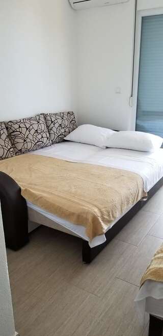Апартаменты Apartment Vila Mirela Кримовица Апартаменты с 1 спальней-12