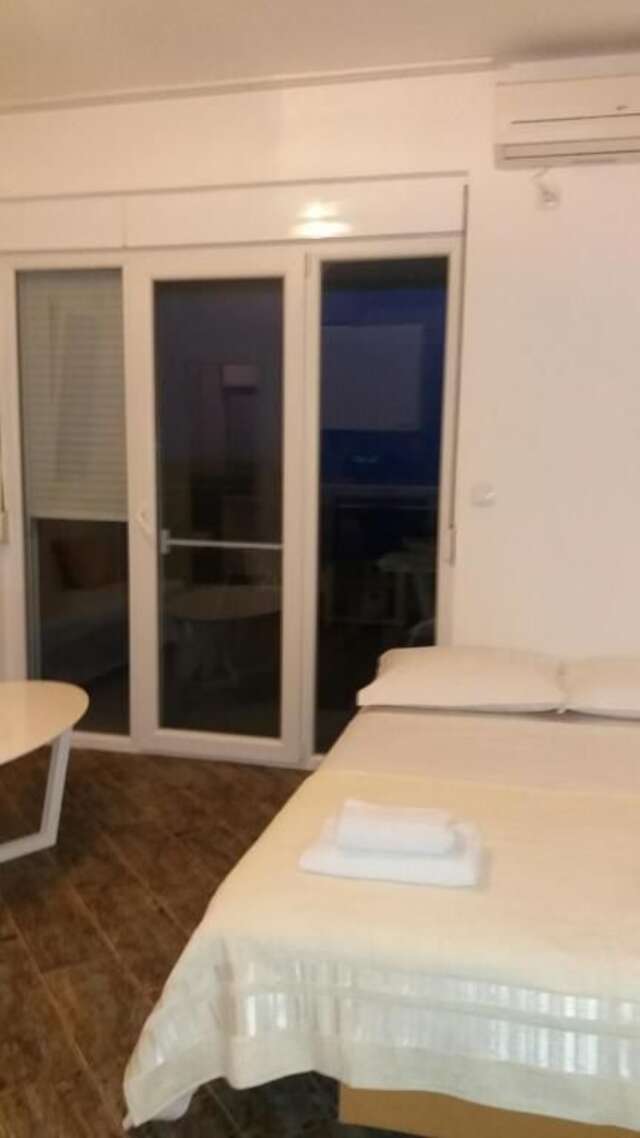 Апартаменты Apartment Vila Mirela Кримовица-71
